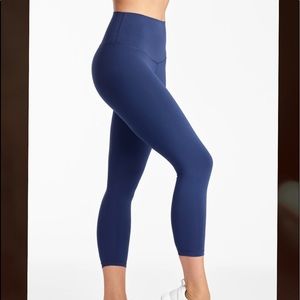 DYI Take Control Crop Leggings